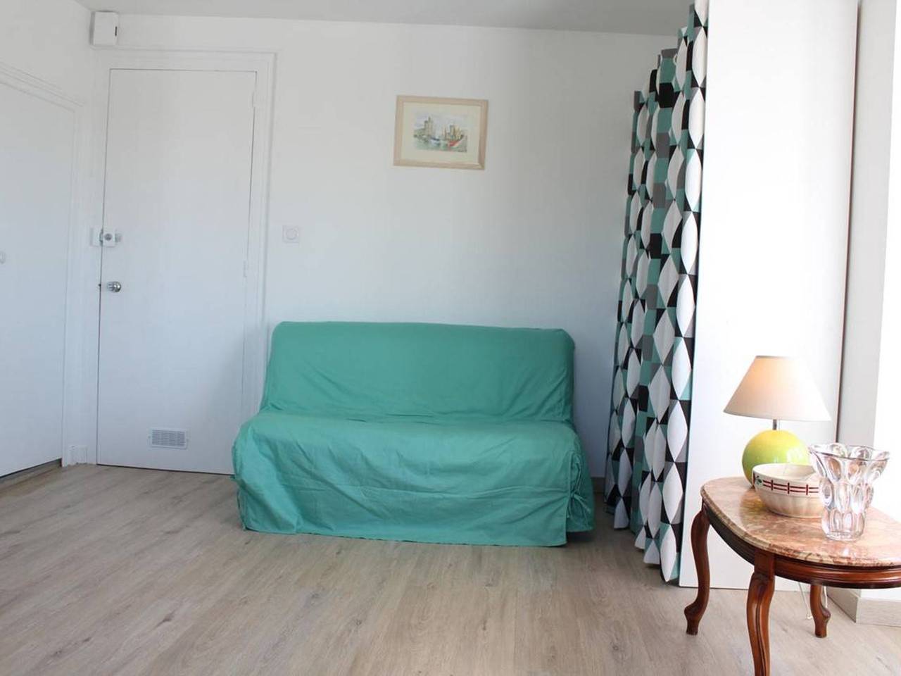 Apartamento entero, Estudio renovado en el corazón de La Rochelle, cerca del puerto in La Rochelle, Región de La Rochelle