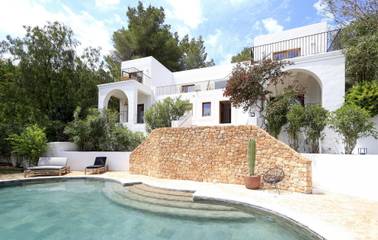 Villa in Santa Eulària des Riu, East Ibiza für 10 