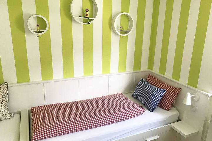 Ferienwohnung für 4 Personen, mit Sauna und Balkon sowie Pool und Garten in Reichenau - 3