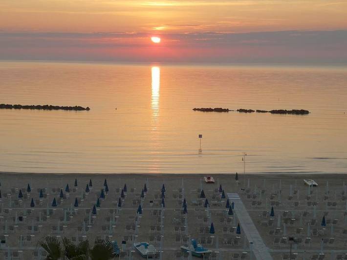 Hôtel pour 4 personnes, avec vue et jardin à Roseto degli Abruzzi - 2
