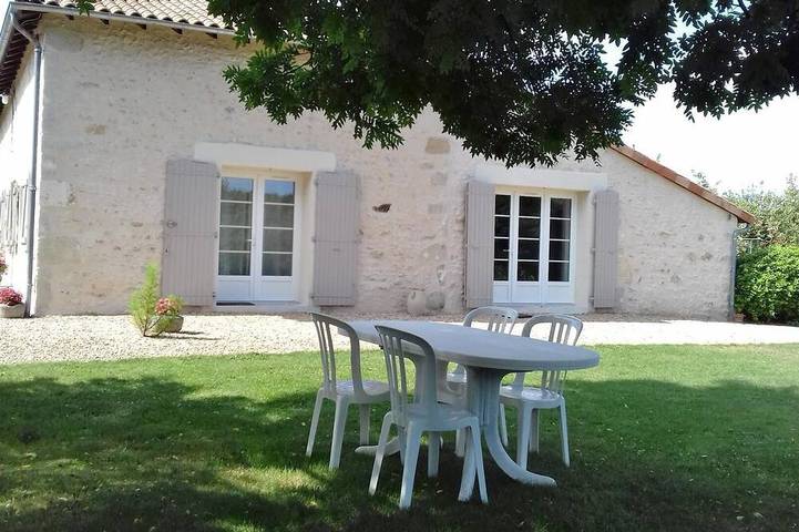 Location de vacances pour 6 personnes à Champagné-Saint-Hilaire
