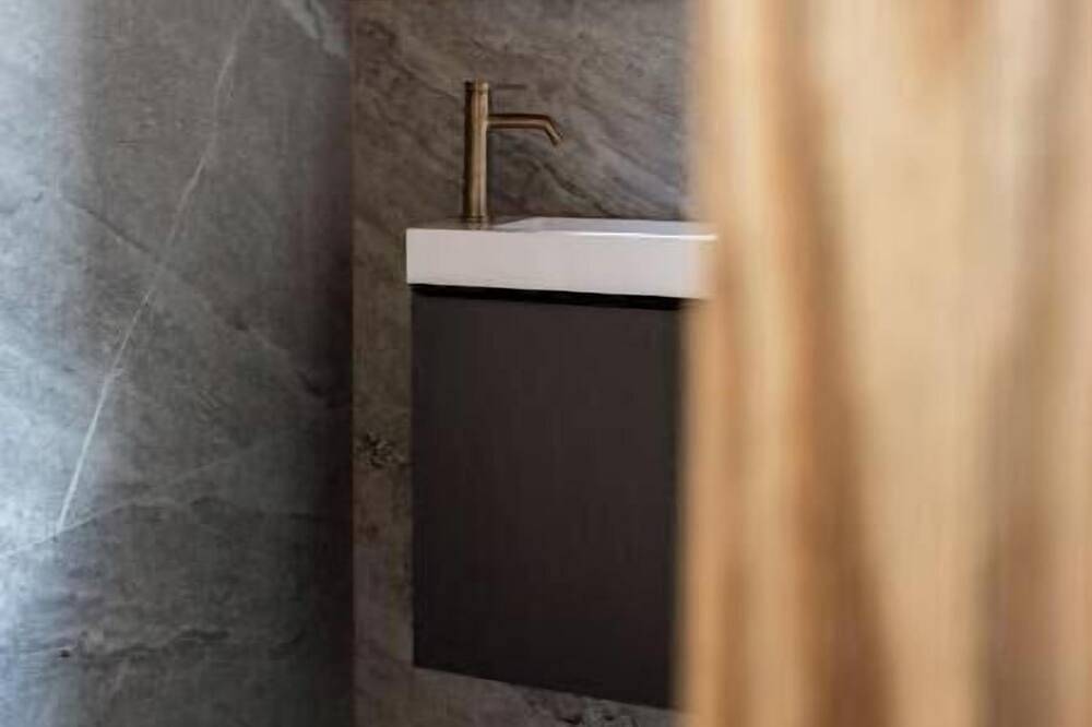 Slow Fine Chalet-ruhig-hell und exklusivem Jacuzzi  Calm in Stubaier Alpen, Neustift im Stubaital