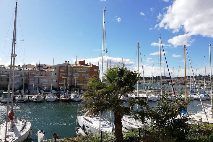 Appartement de vacances pour 4 personnes, avec balcon et piscine