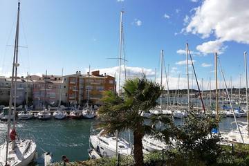 Gîte pour 4 personnes, avec piscine et balcon dans Plage de la Grande Conque