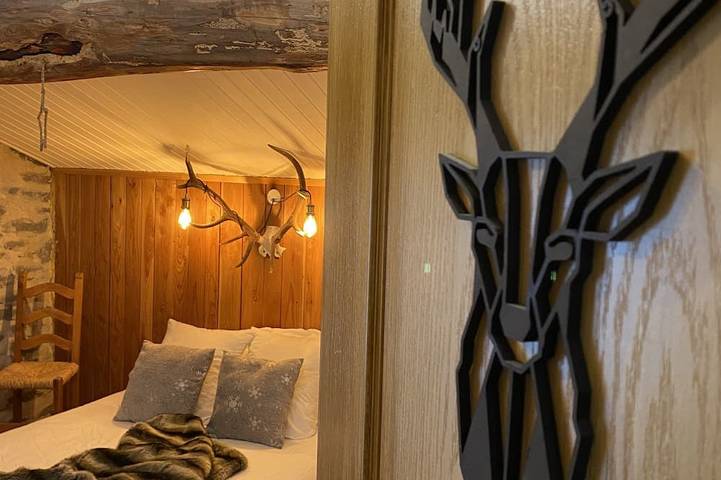 Gîte pour 14 personnes, avec balcon dans Office De Tourisme D Orelle - 2