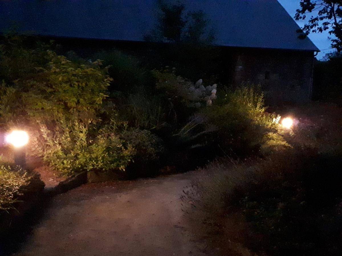 Comfort Double Room with Shower in Plestan, Région de Dinan