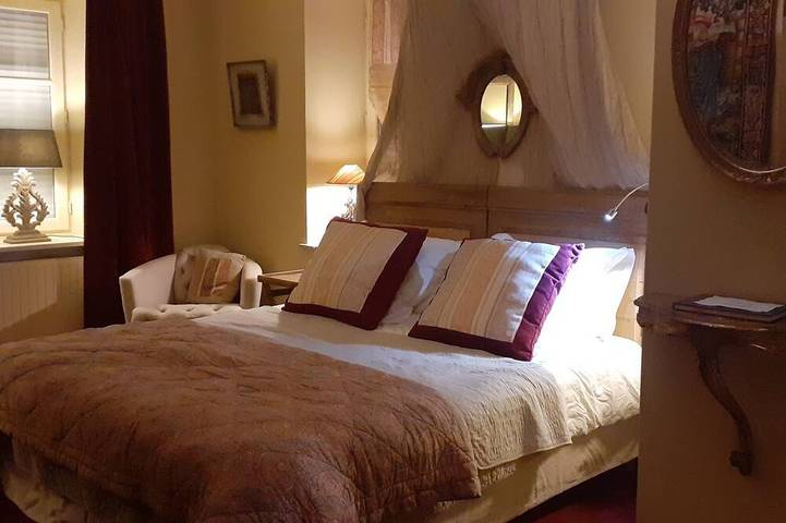 Chambre d’hôte pour 24 personnes à Vienne (France)