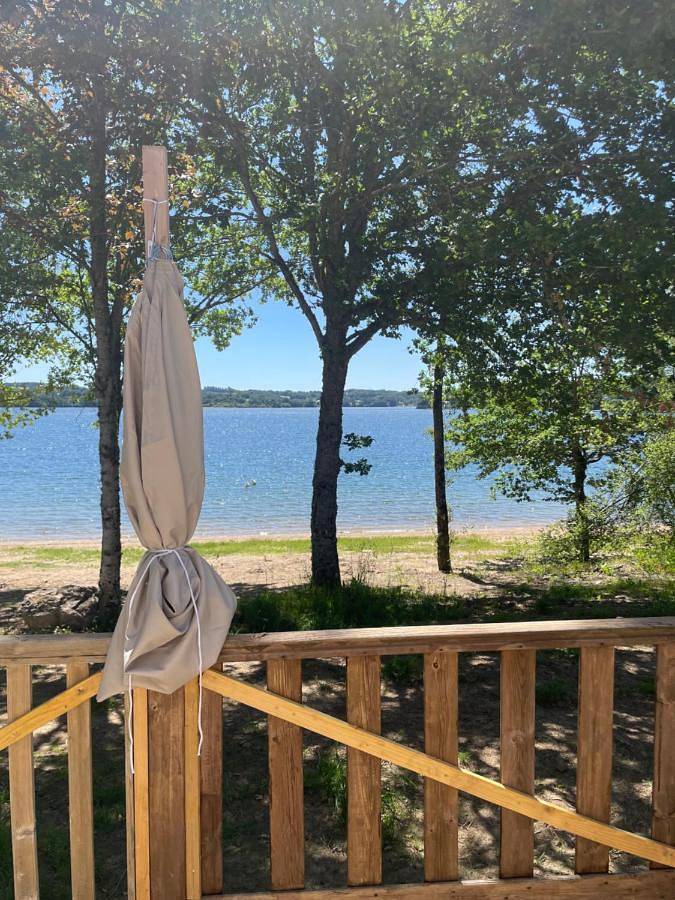 Camping pour 7 personnes, avec Terrasse et Jardin ainsi que Vue et Vue sur le lac