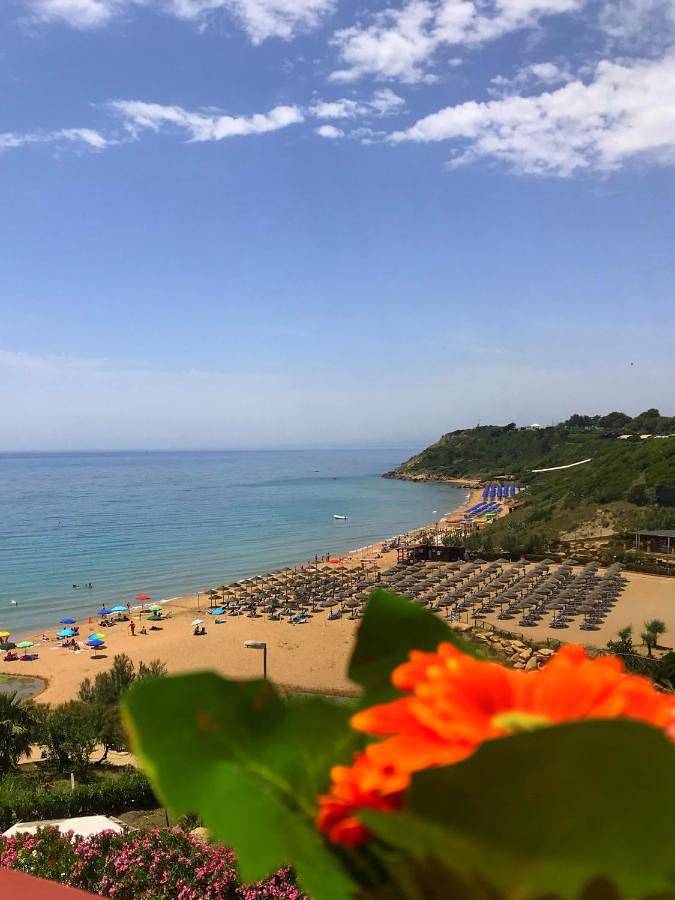 Appartamento per 6 persone, con Balcone e Terrazza nonché Panorama a Isola di Capo Rizzuto