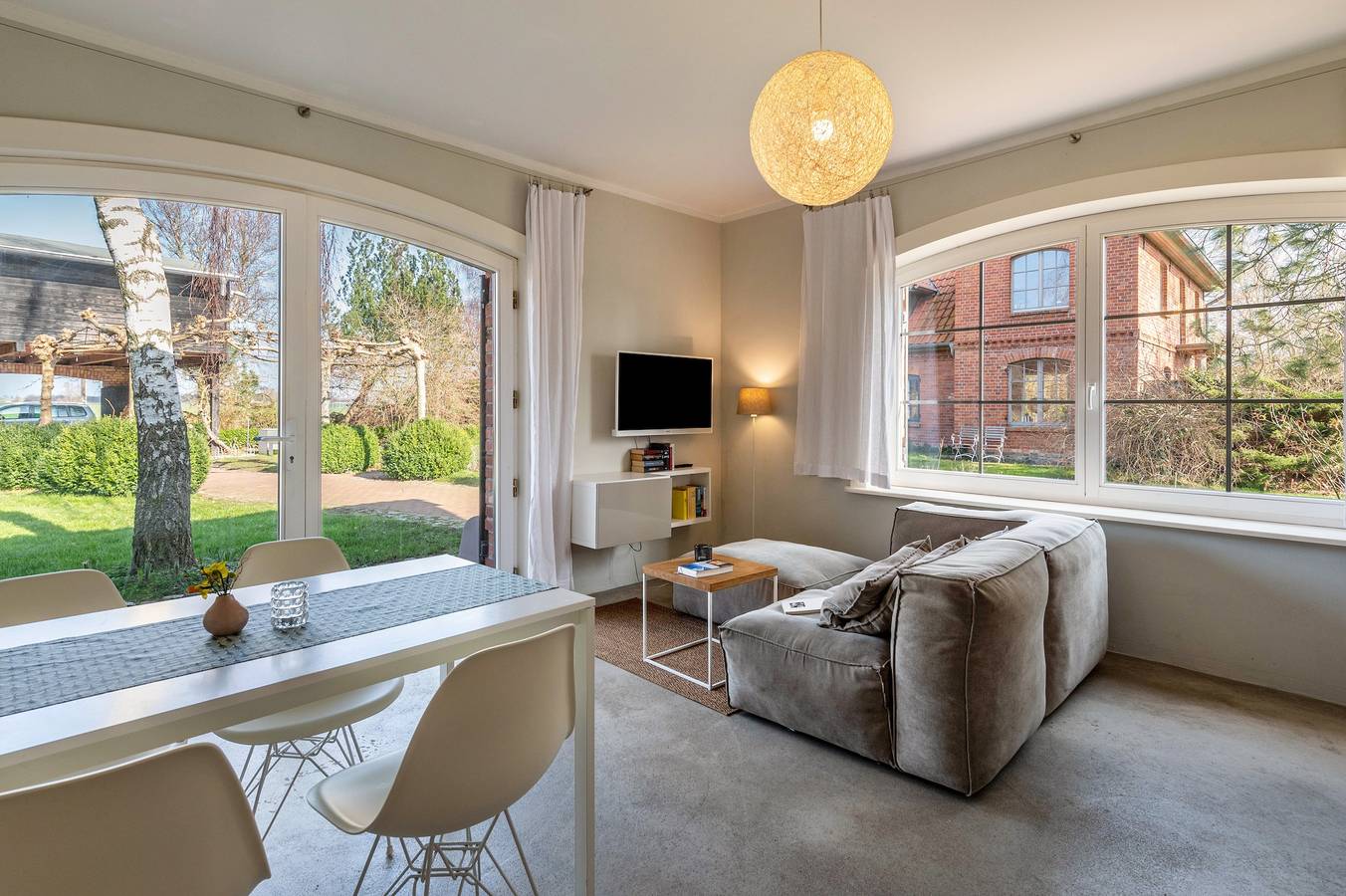 Ganze Wohnung, „Ferienwohnung Fünf" auf Hof Himmelgrün mit großem Garten in Saal, Vorpommern-Rügen