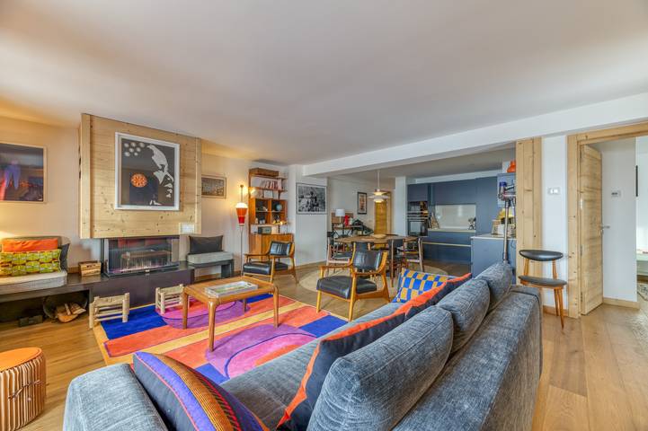 Apartamento entero, Apartamento 'Klochette - Charme Et Famille' con vistas a la montaña, terraza privada y Wi-Fi in Villard-Reculas, Parque Nacional de los Ecrins