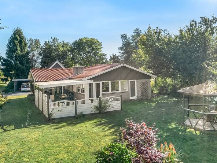 Ferienhaus für 6 Personen, mit Terrasse