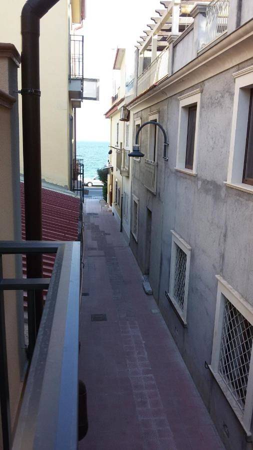 Casa vacanza per 6 persone, con Balcone e Terrazza nonché Panorama a Furci Siculo