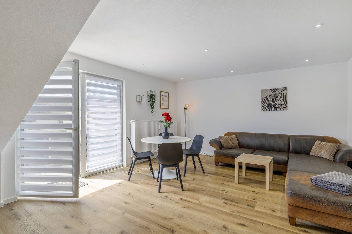 Ganze Wohnung, Ferienwohnung 2 (rechts) in Mössingen, Neckar-Alb