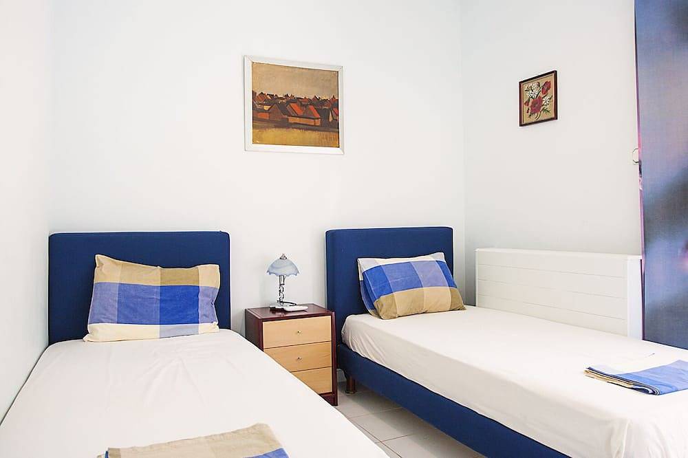 Villa Green on Blue - peaceful rural location with panoramic sea & forest views in Sporades