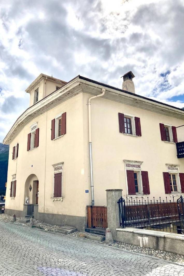 Baita per 4 persone, con giardino in Engadina