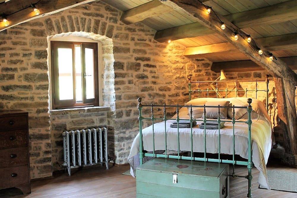 Bolara 60 Kućica: Berghütte aus Stein in Grožnjan, Općina Grožnjan