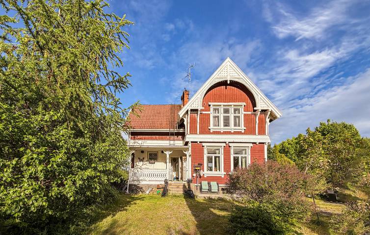 Ferienhaus für 6 Personen mit Terrasse in Grums, Vänern
