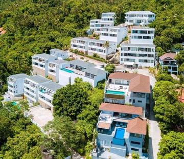 Cottage pour 2 personnes, avec piscine ainsi que balcon et jacuzzi en Thailande