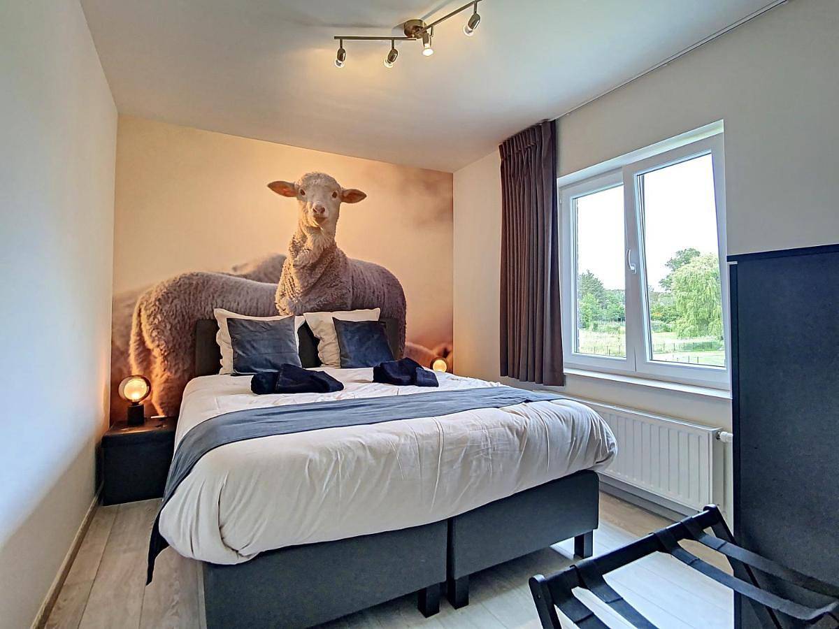 Four-Bedroom House in Lessines, Hainaut