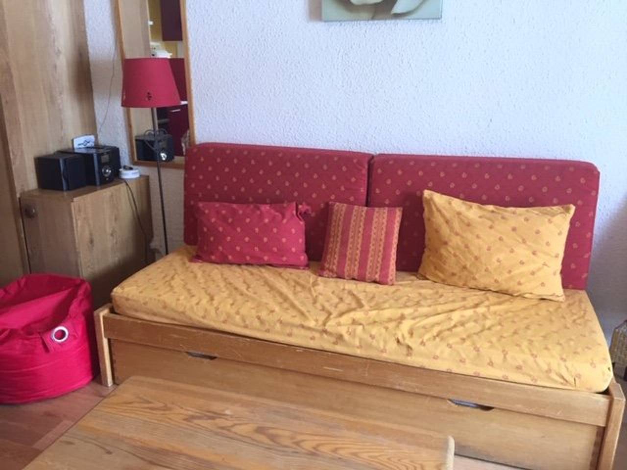 Apartamento entero, Estudio para 4 pers. a pie de pista con balcón, se admiten mascotas in Station de Risoul, Risoul