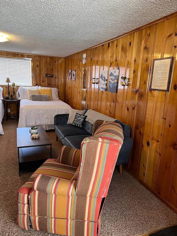 Vacation rental for 6 people, with balcony, with pets in Red River