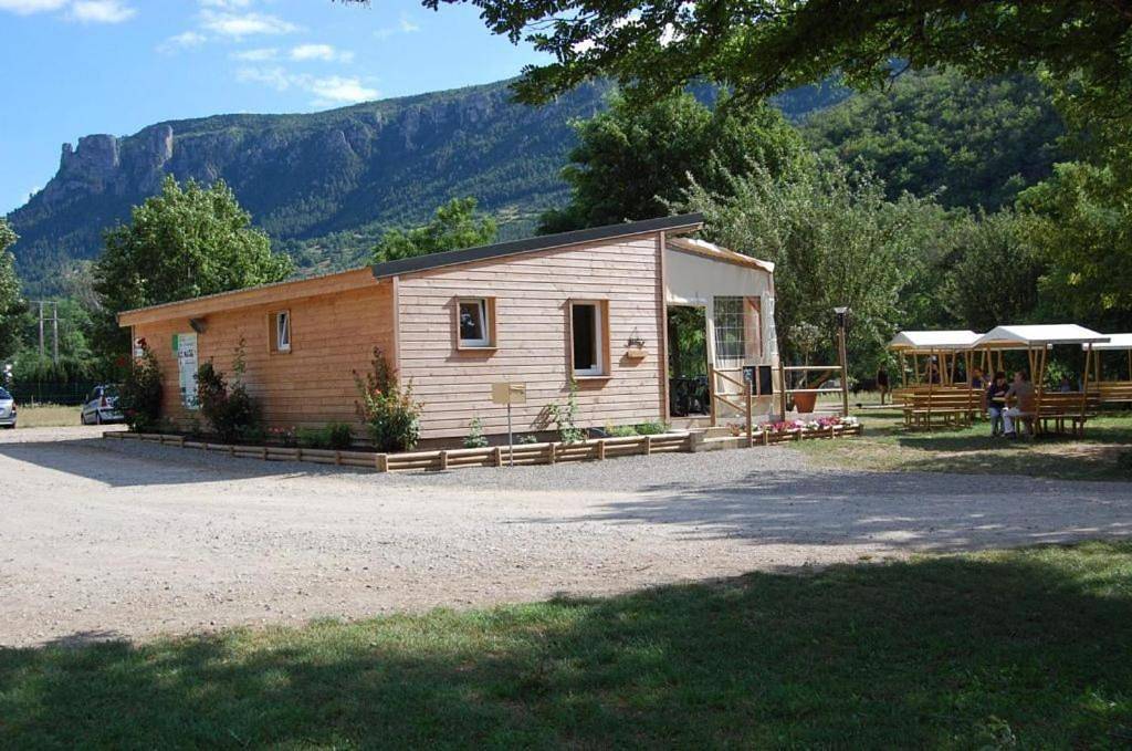 Mobil Home Super Mercure 4-5 personnes in Florac-Trois-Rivières, Parc national des Cévennes
