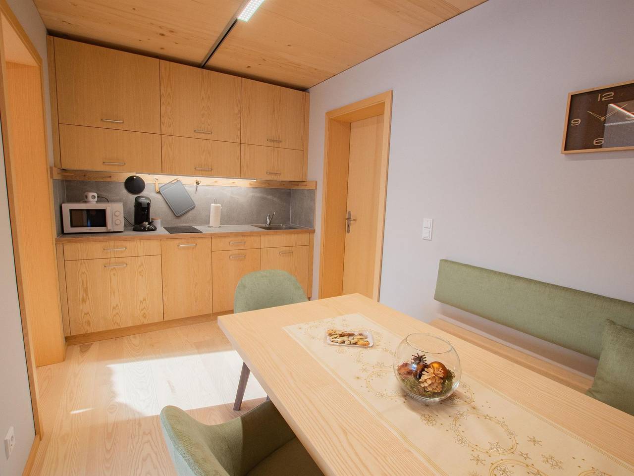 Walserkreuz - Walserkreuz - Suite 6, 2 Schlafräume, 2 Bäder in Hirschegg Kleinwalsertal, Mittelberg