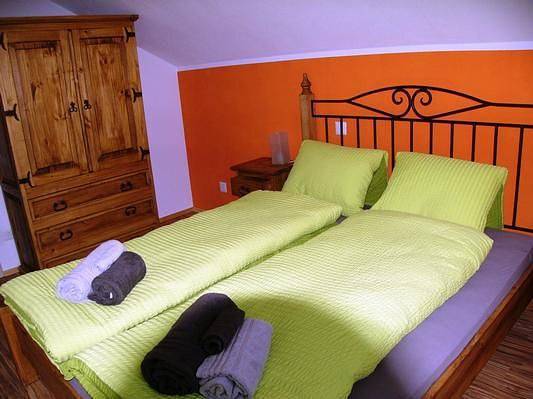 Ferienpark für 8 Personen, mit Terrasse und Garten in der Schweiz - 4