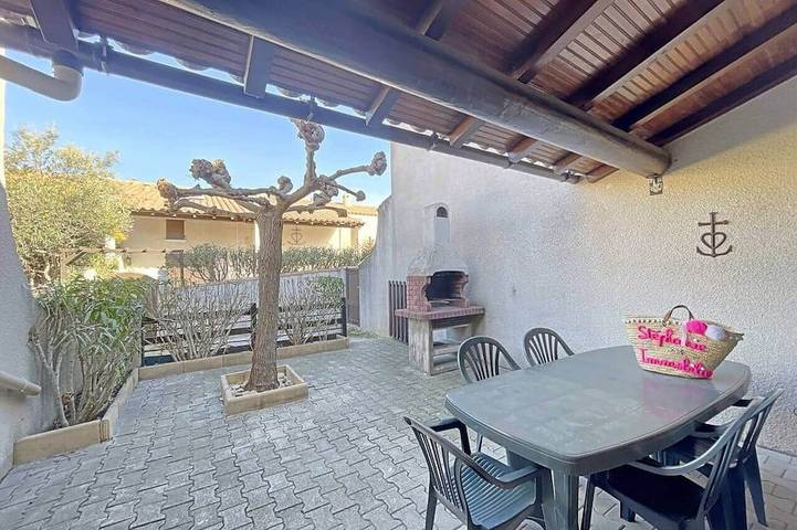 Ferienhaus für 4 Personen, mit Pool, mit Haustier