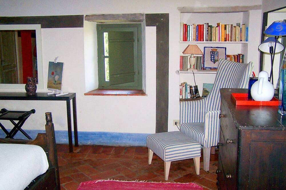 Holiday Home in Sarteano with Heated Pool in Chianciano Terme, Siena Province