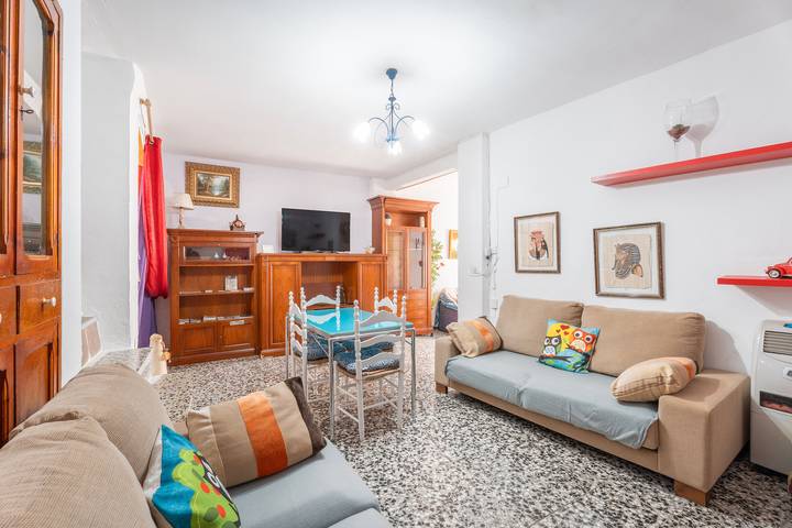 Casa rural para 8 personas, con jardín, Familias con niños en Canal de Navarrés - 4