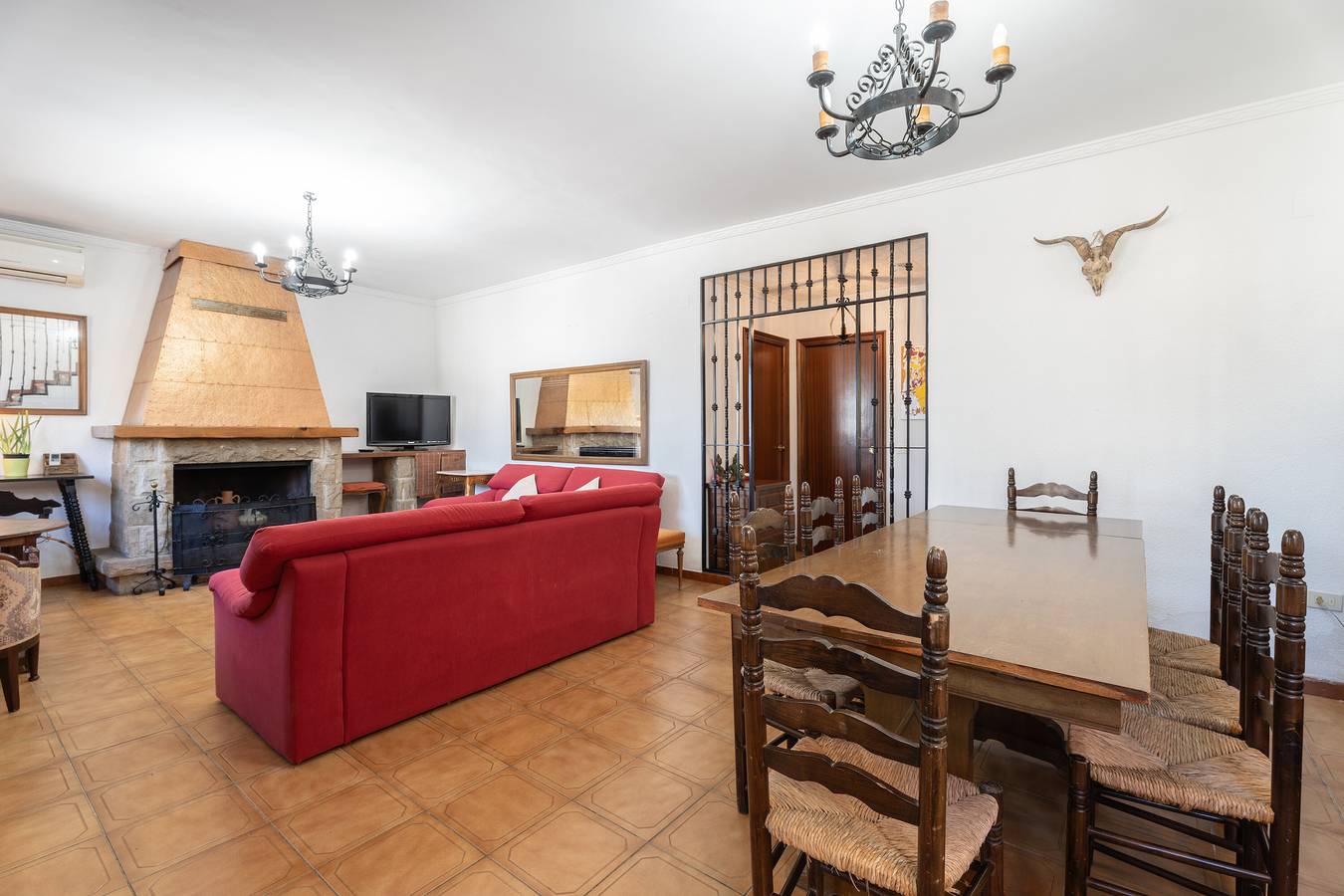 Casa de vacaciones 'Ca La Morancica' con vistas a la montaña, Wi-Fi y aire acondicionado in Yátova, Provincia de Valencia