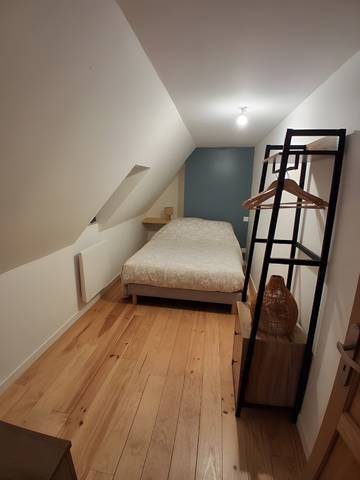 Ferme pour 7 Personnes dans Saint-Mamet-la-Salvetat, Région d'Aurillac, Photo 4
