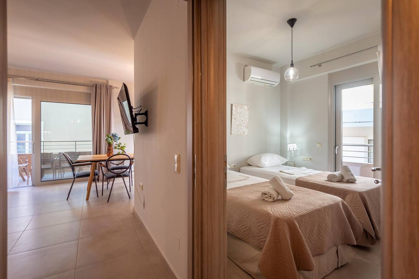 Ganze Wohnung, Ferienwohnung für 4 Personen mit Garten in Iraklio-Heraklion und Umgebung