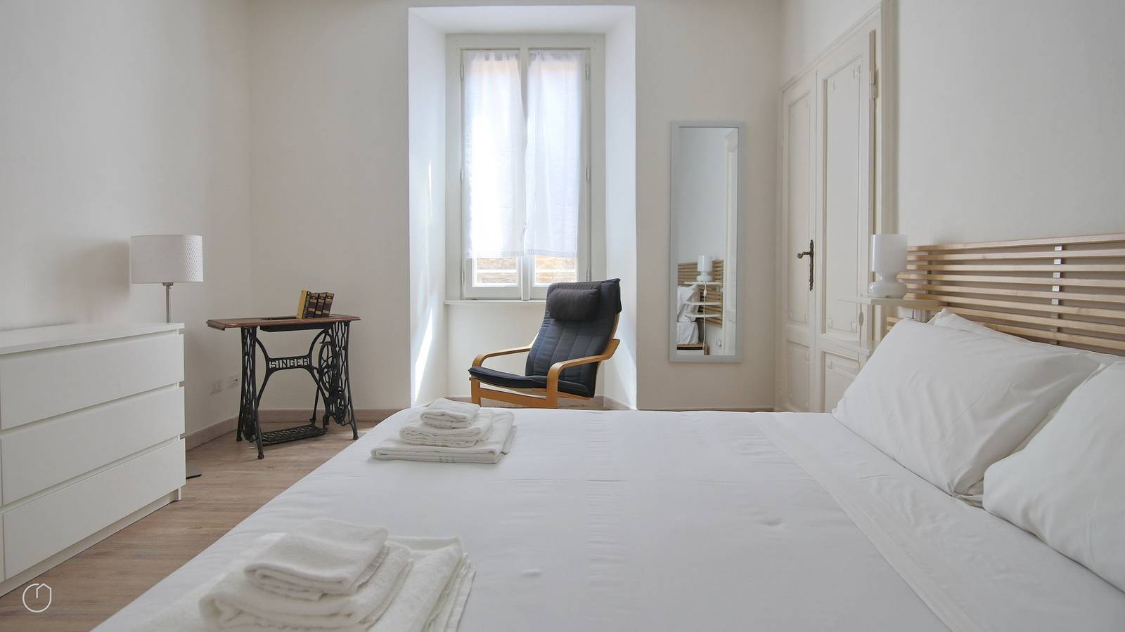 Geheel appartement, Vakantieappartement voor 6 personen in Como, Comomeer