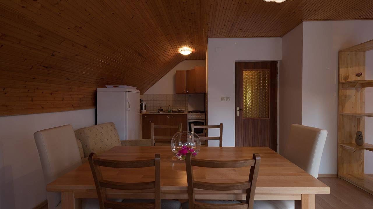 Apartamento vacacional entero, Ferienwohnung für 6 Personen (58 m²) in Smoljanac in Smoljanac, Condado de Lika-Senj