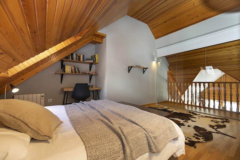 Appartement entier, Pao Penthouse by Bevalle in Panticosa (Ski), Panticosa