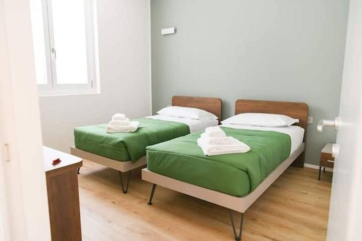 Villa pour 6 personnes, avec jardin ainsi que terrasse et piscine à Bellagio - 2