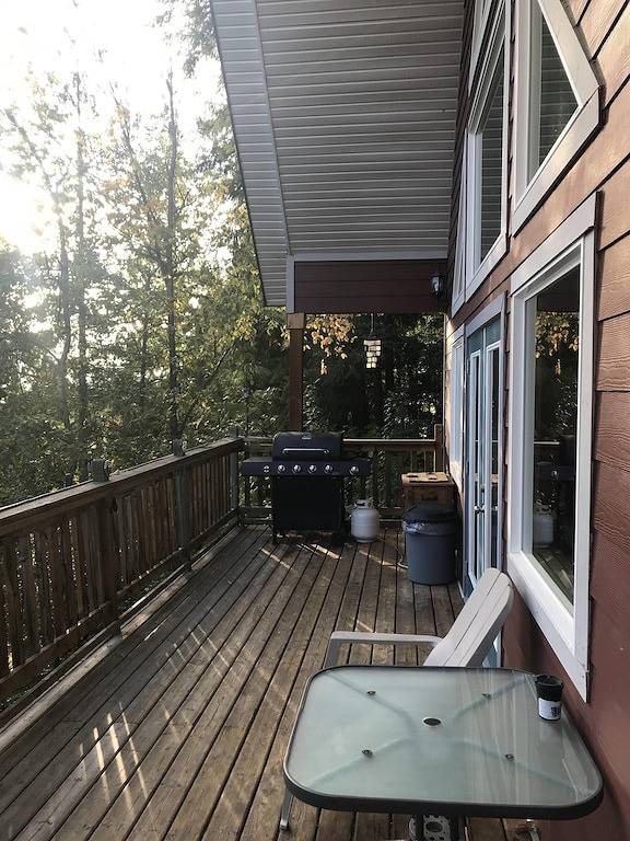Cabane en bois pour 11 personnes, avec terrasse et jacuzzi dans Canada - 4