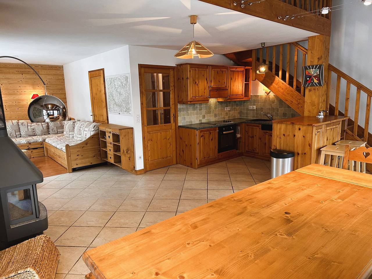 Ganze Wohnung, 5-Zimmer-Familien-Duplex, 8 Pers, 400m zu Geschäften in Pralognan-la-Vanoise, Nationalpark Vanoise
