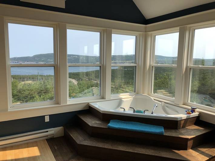 Vacation rental for 8 people, with garden in Newfoundland