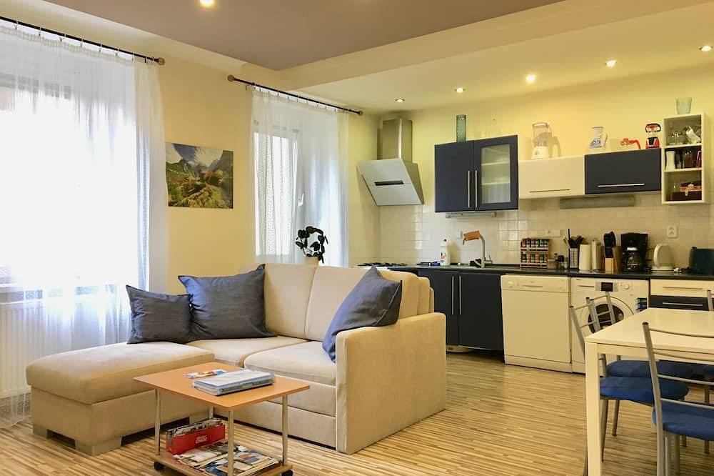 Ganze Wohnung, Großes Safe Apt Blue im Herzen der Altstadt Bratislava - Wifi + Ac! Buchen Sie jetzt! in Bratislava, Bratislava und Umgebung