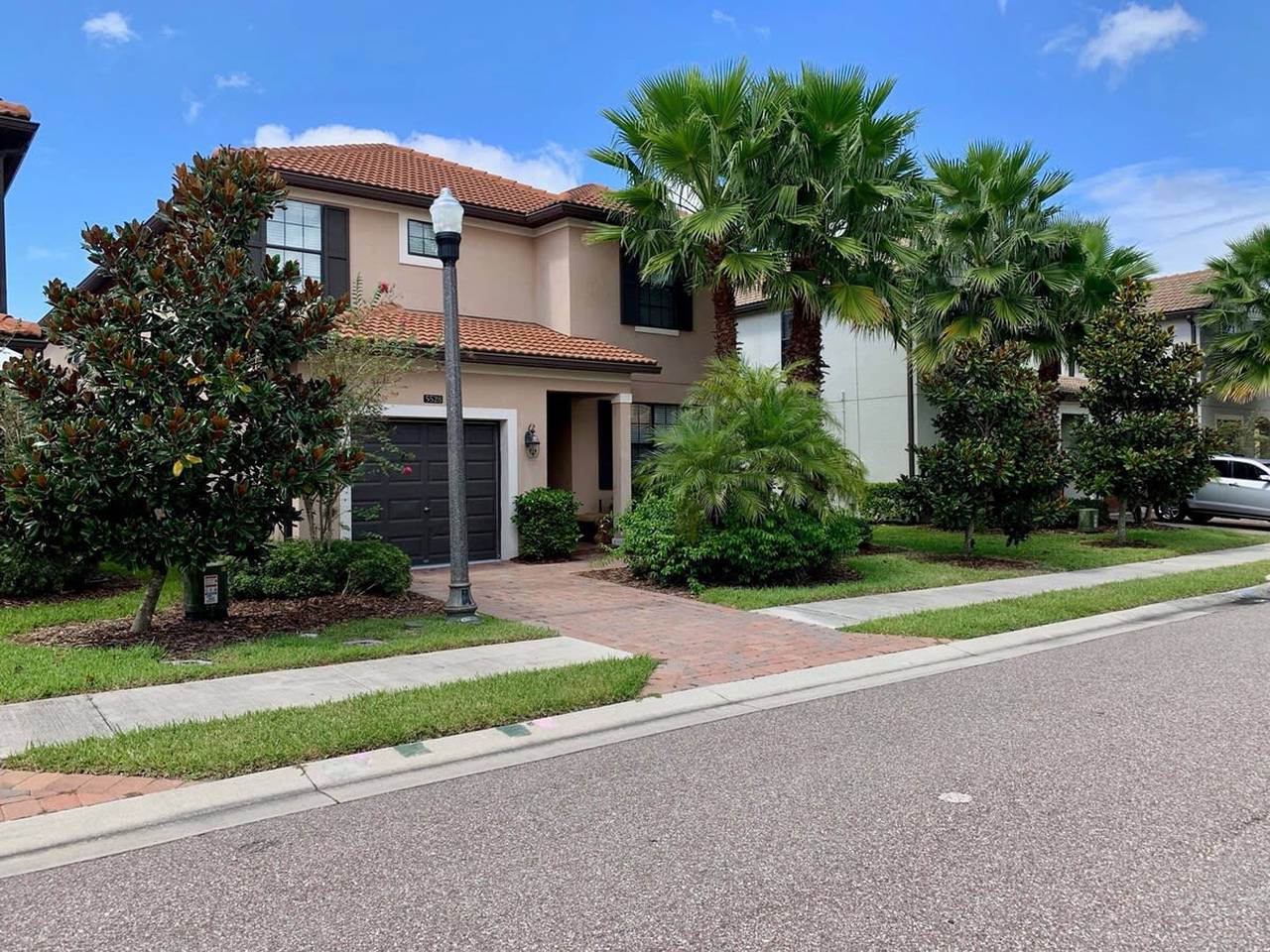 Luxury 5Bd w  Jacuzzi   Pool Near Disney   5528 in ChampionsGate, Central Florida