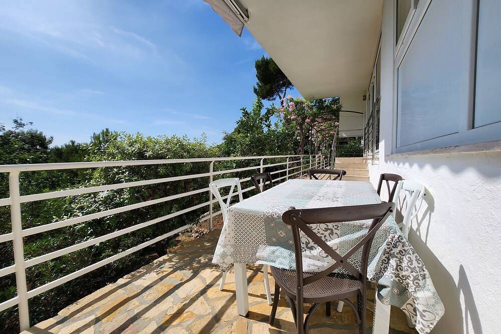Ganze Wohnung, Appart 2 ou 4 Pers \"La Sérénité \" Accès Mer,climatisation, Piscine ,terrasse in Formentor, Pollença