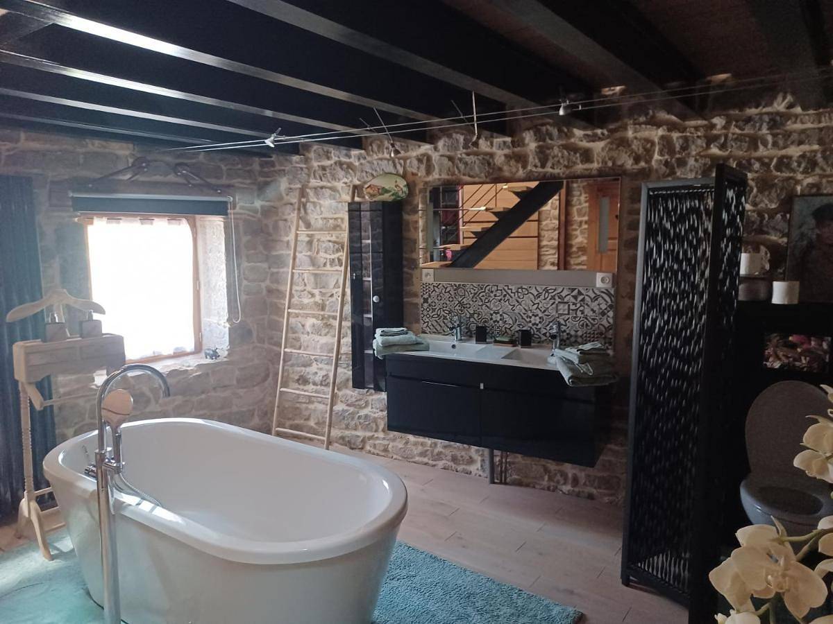 Chambre la cozanne in Cheilly-lès-Maranges, Région d'Autun