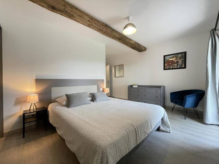 Maison de vacances pour 14 personnes, avec piscine ainsi que jardin et terrasse