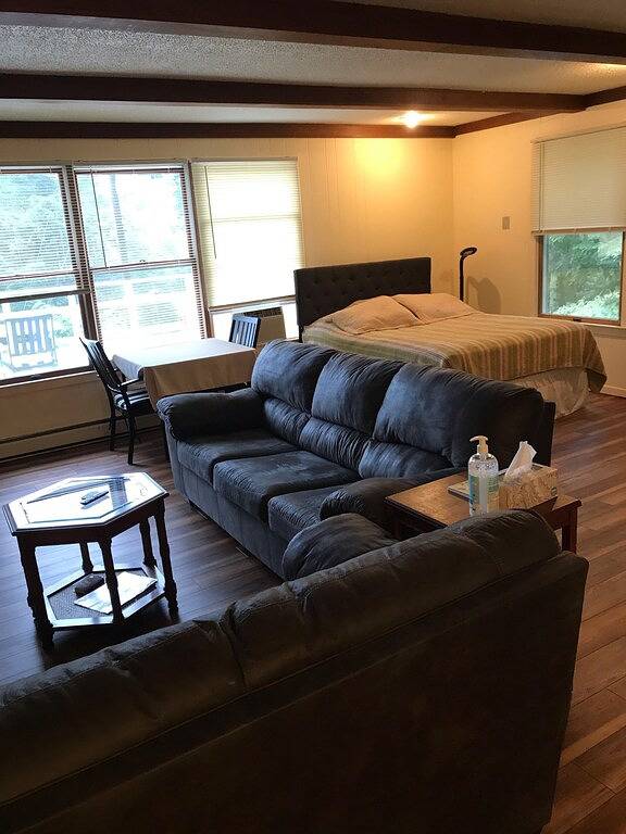 Ganze Wohnung, Ganze Gästesuite im Haus Edelweiss am Blue Ridge Parkway in Blue Ridge Parkway, Little Switzerland