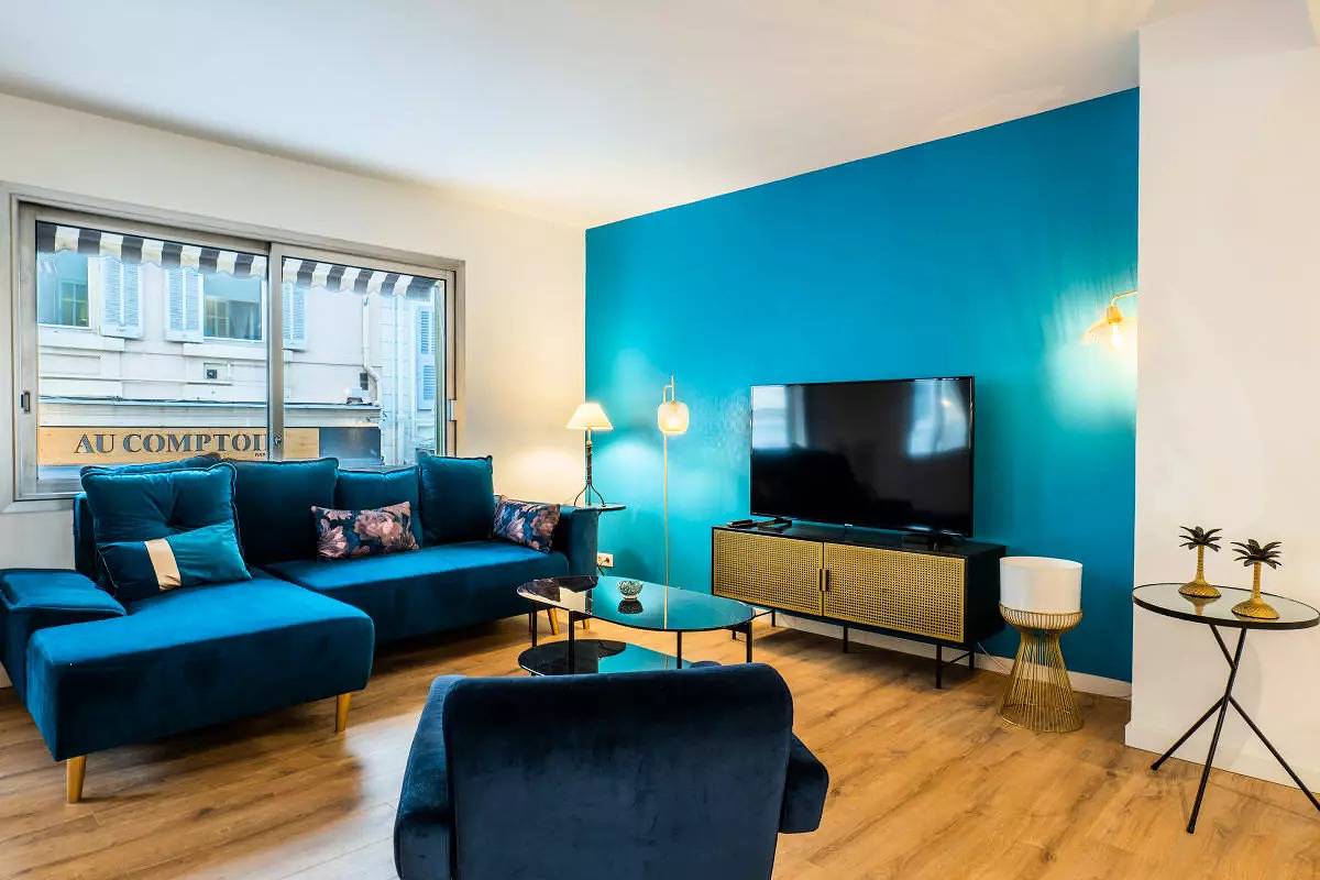 Appartement entier, 4P de style à deux pas du Palais des festivals in Cannes, Côte méditerranéenne (France)