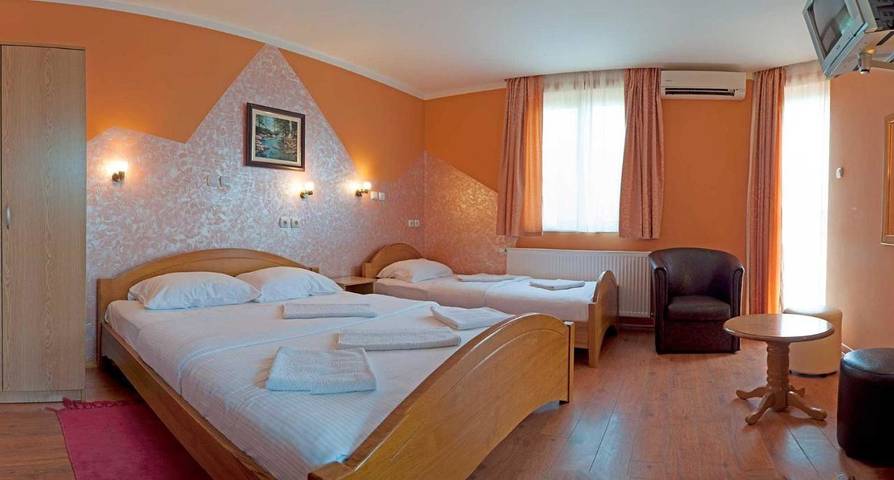 Maison d’hôte pour 4 personnes, avec vue ainsi que vue sur le lac et jardin dans Палић - 2